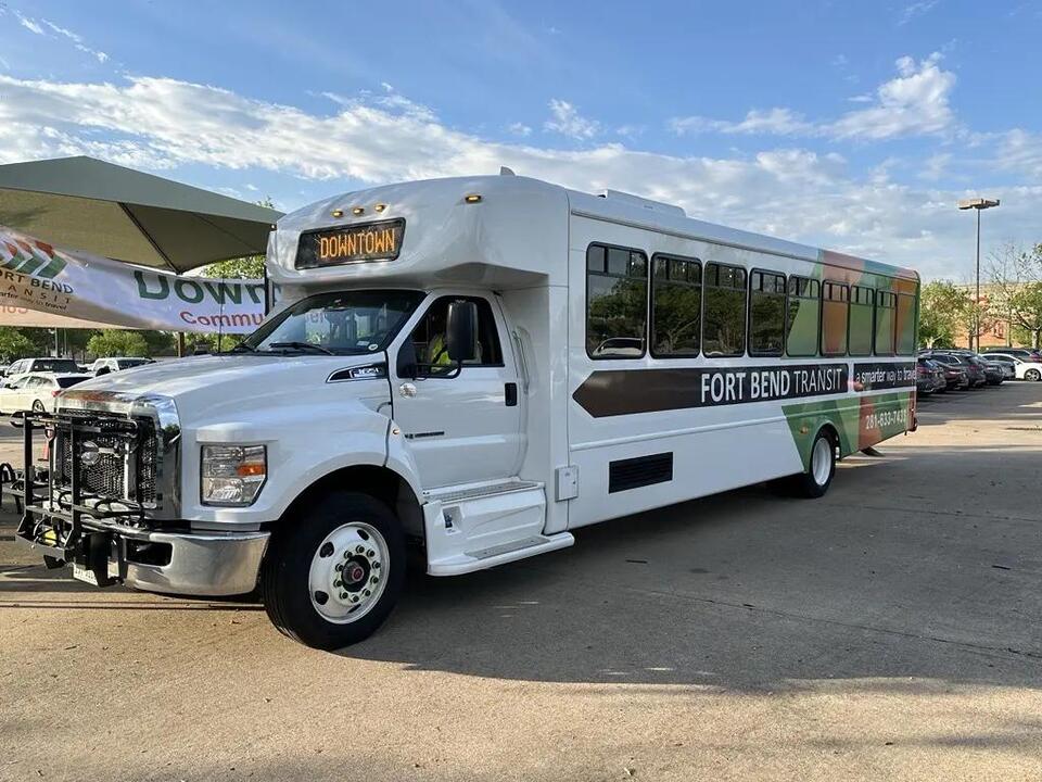 Fort Bend County opens new commuter route to Downtown Houston