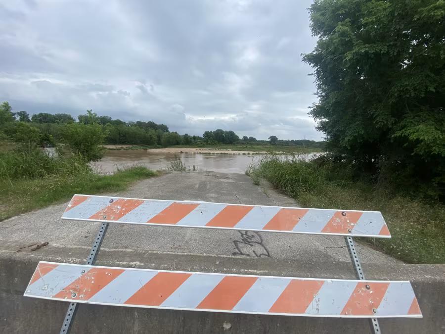 Fort Bend Co. prepares for emergency road project due to Brazos River erosion